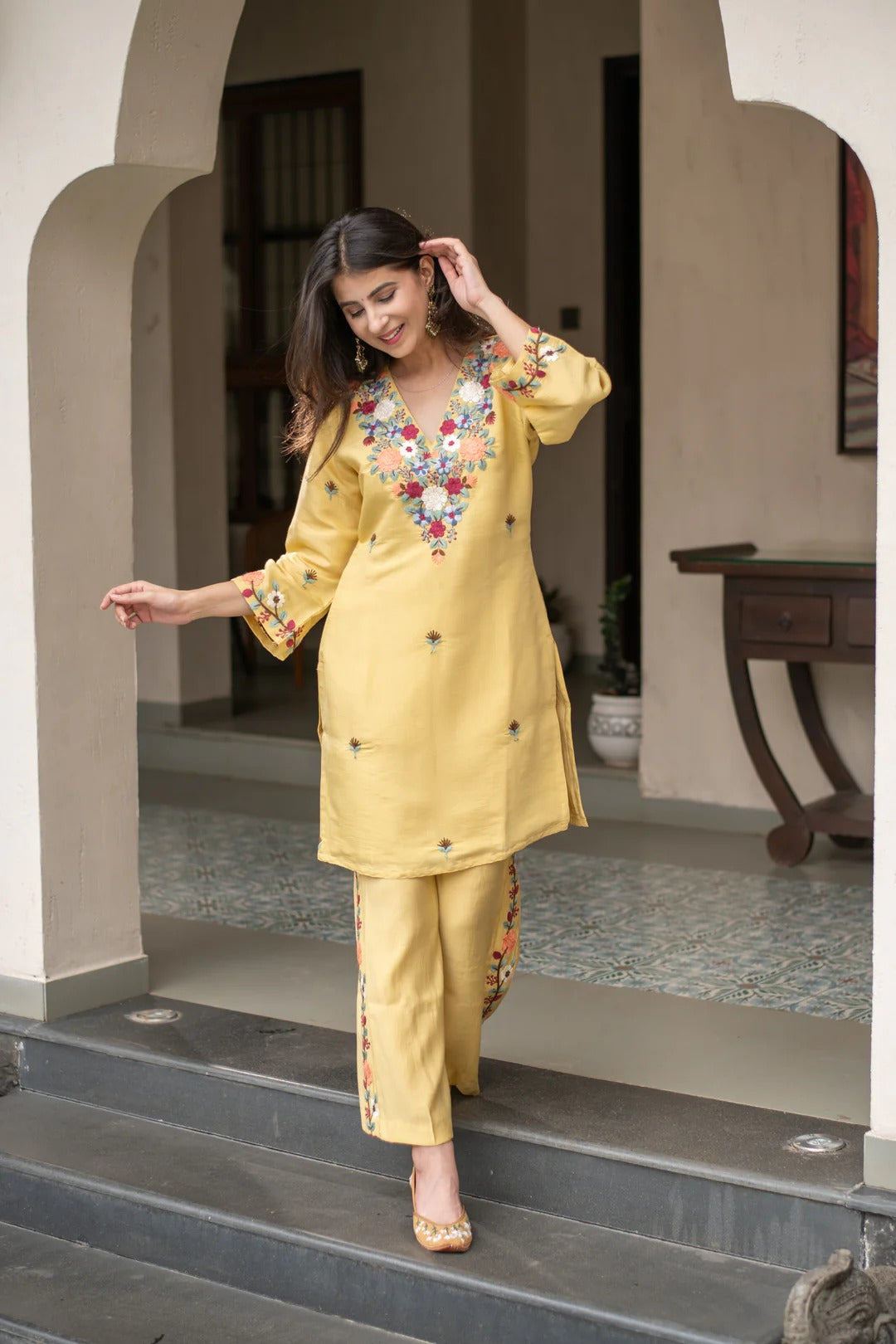 Pallavi Luxe Embroidered French Crepe Kurta Set